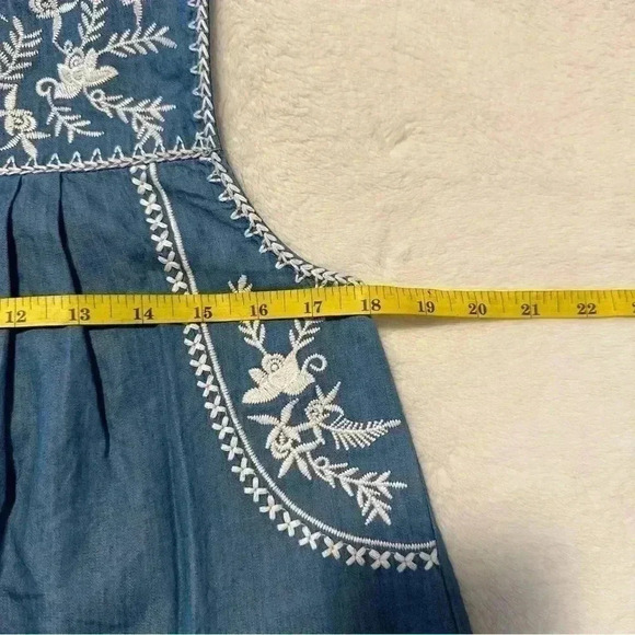 En Creme Blue Chambray Sleeveless Tunic Top Embroidered Mini Dress Size S - Picture 7 of 11